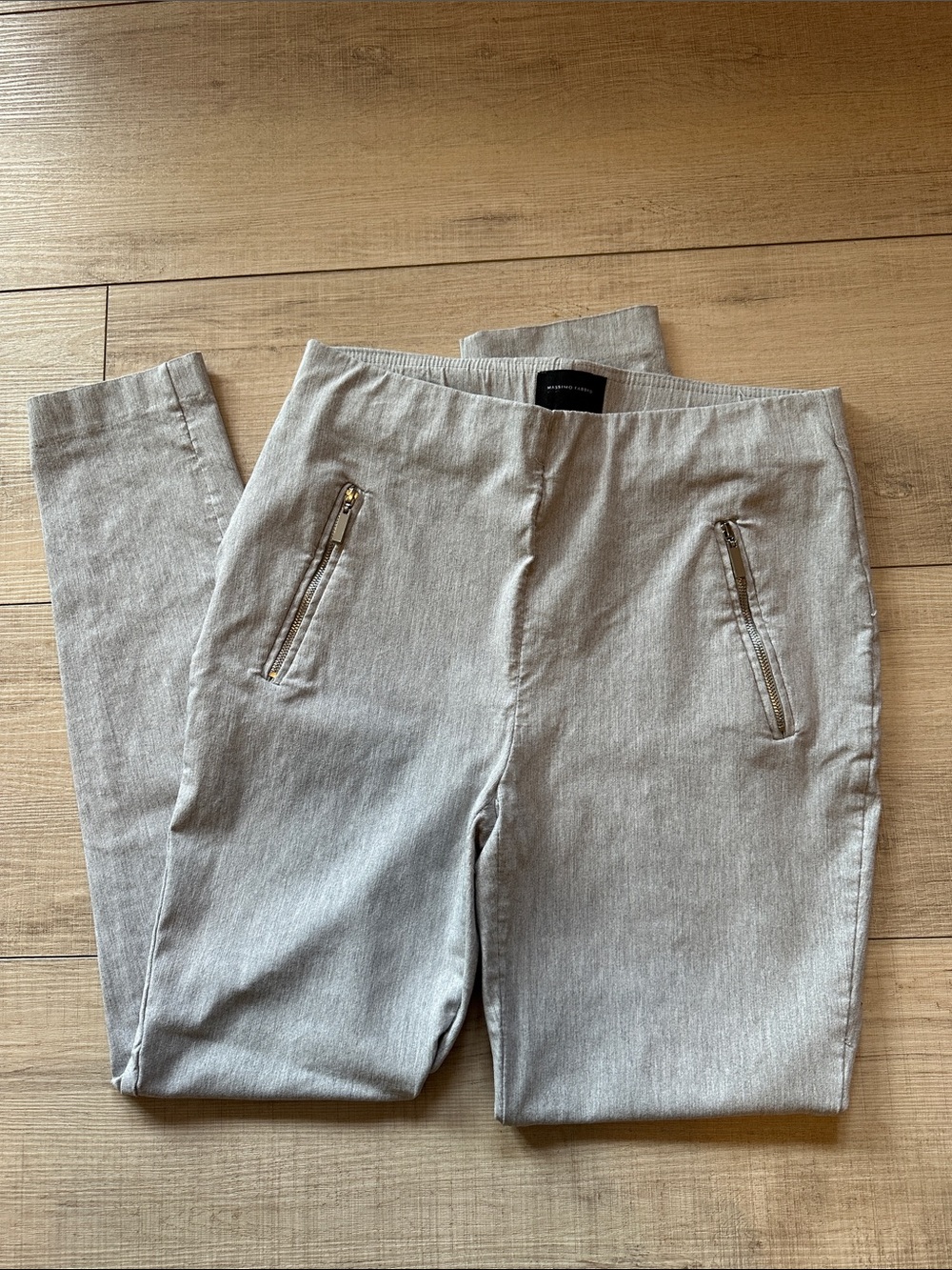 Massimo Fabro skinny gray dress pants, size 8